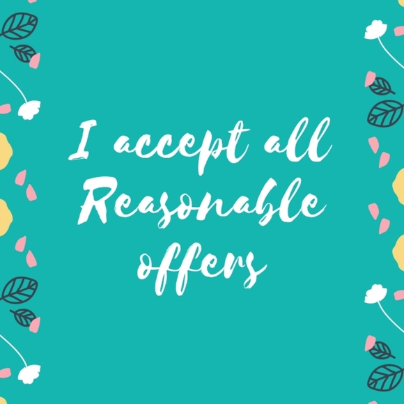 Meet your Posher, Jennifer - Picture 1 of 1